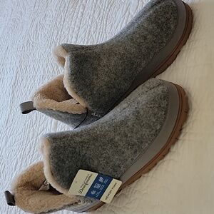 Dearfoams Womens Light Heather Gray and Tan Booty Slippers Size XL (11-12)